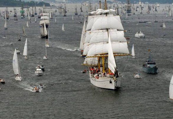 Gorch Fock Windjammerparade Kieler Woche